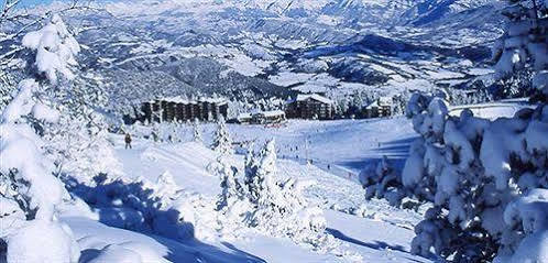 Les Blanches Provencales 3*