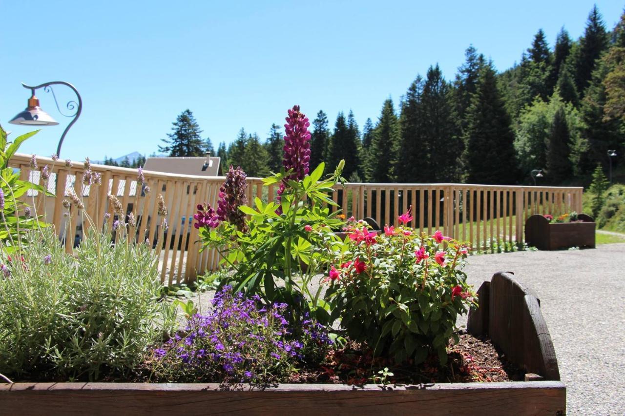 Bed & Breakfast Les Blanches Provencales